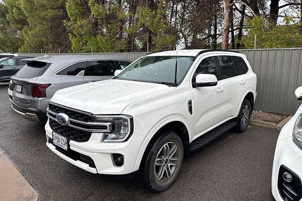 2022 Ford Everest Trend 2.0L thumb-5