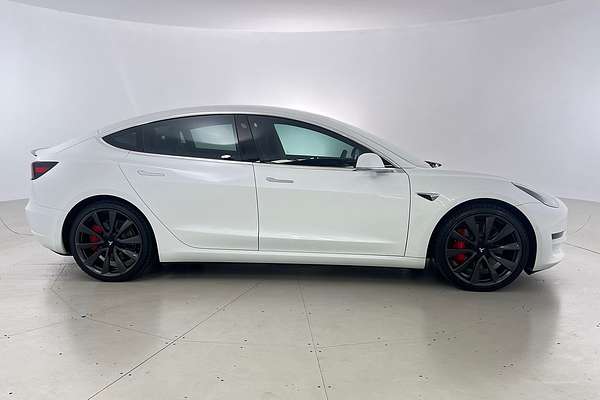 2019 Tesla Model 3 Performance thumb-5