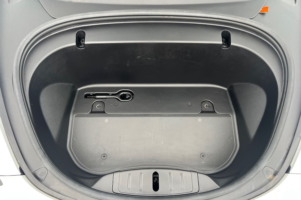 2019 Tesla Model 3 Performance