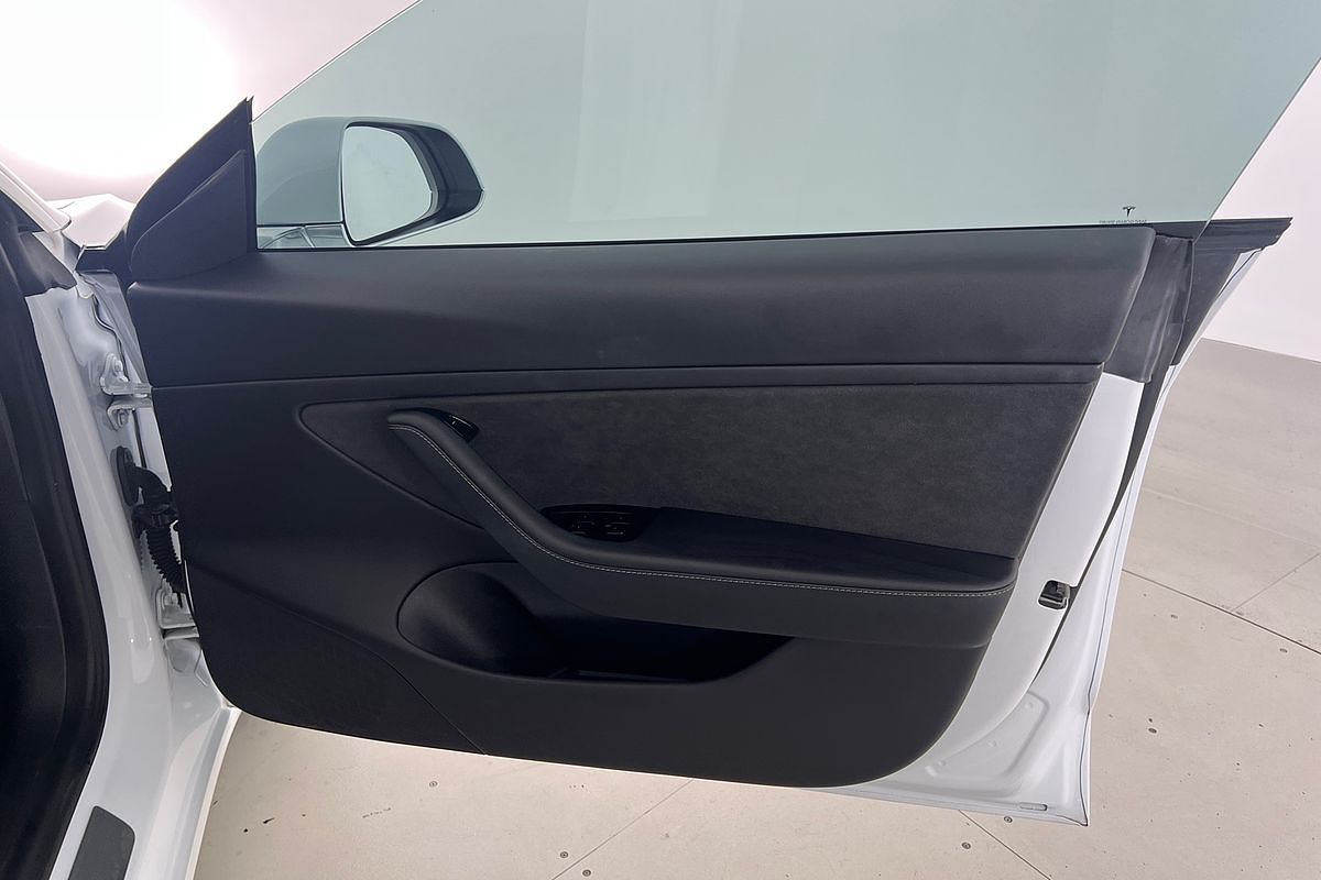 2019 Tesla Model 3 Performance