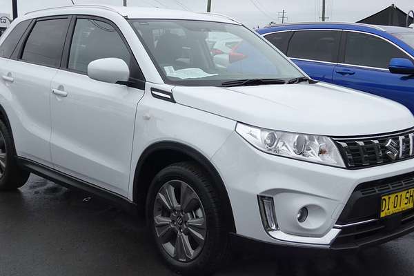 2023 Suzuki Vitara  LY Series II