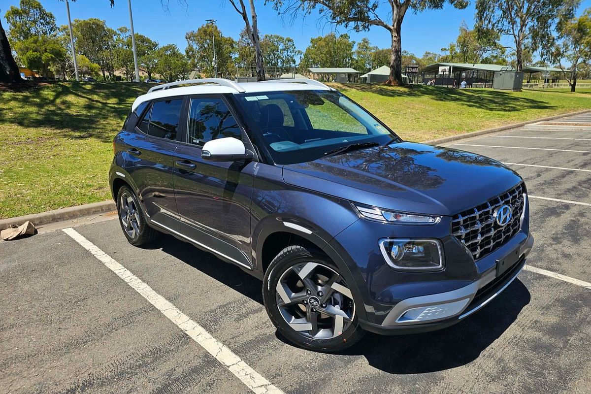 2026 Hyundai Venue Elite QX.V5