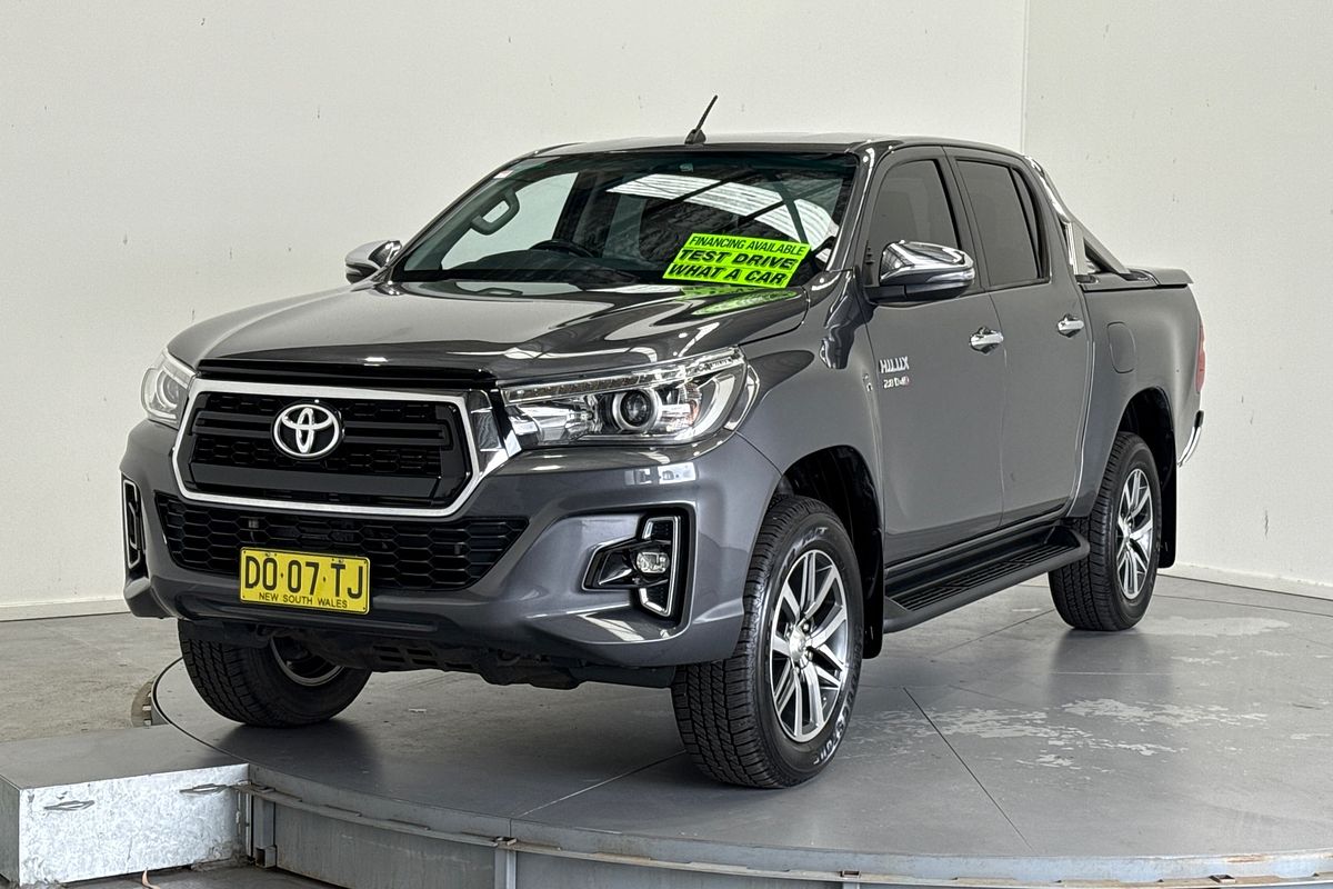 2018 Toyota Hilux SR5 (4x4) GUN126R MY17 4X4
