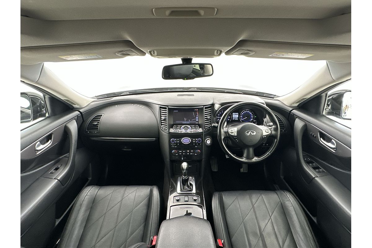 2018 INFINITI QX70 GT S51