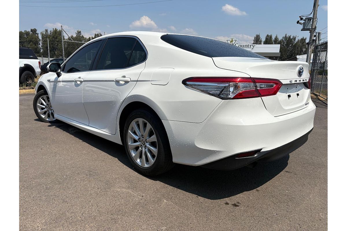 2020 Toyota Camry Ascent AXVH70R