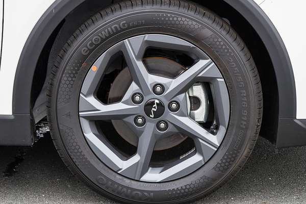 2025 Kia K4 S CL4m thumb-3