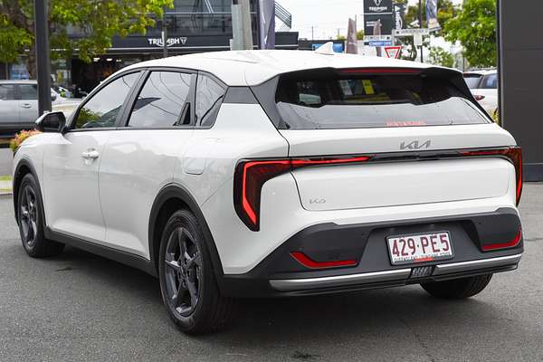 2025 Kia K4 S CL4m thumb-5