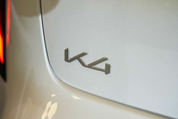 2025 Kia K4 S CL4m thumb-19