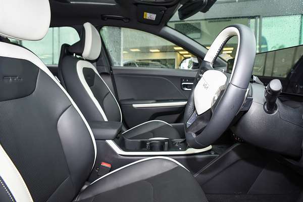 2025 Kia K4 GT-Line CL4m thumb-9