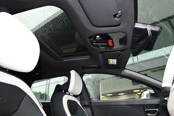 2025 Kia K4 GT-Line CL4m thumb-14