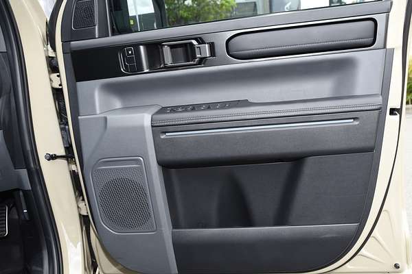 2025 Kia Tasman X-Line TK 4X4 thumb-15