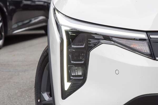 2025 Kia K4 S CL4m thumb-1