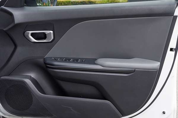 2025 Kia K4 S CL4m thumb-15