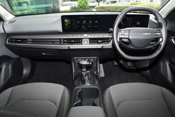 2025 Kia K4 S CL4m thumb-16