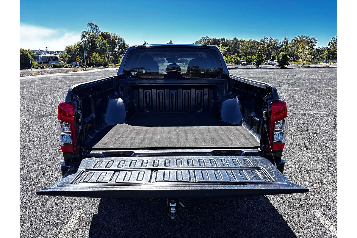 2021 Mitsubishi Triton GSR MR 4X4