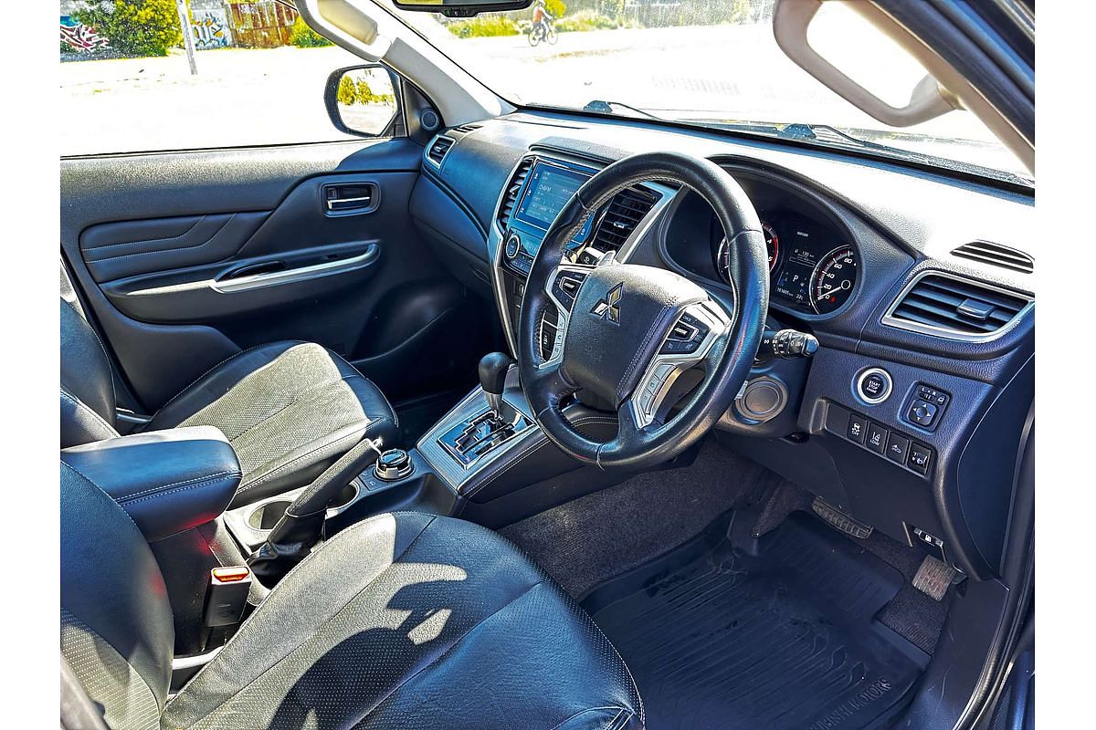 2021 Mitsubishi Triton GSR MR 4X4