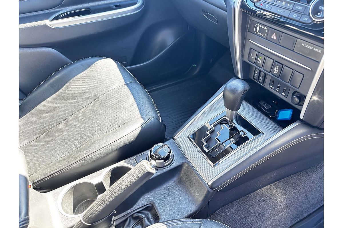 2021 Mitsubishi Triton GSR MR 4X4