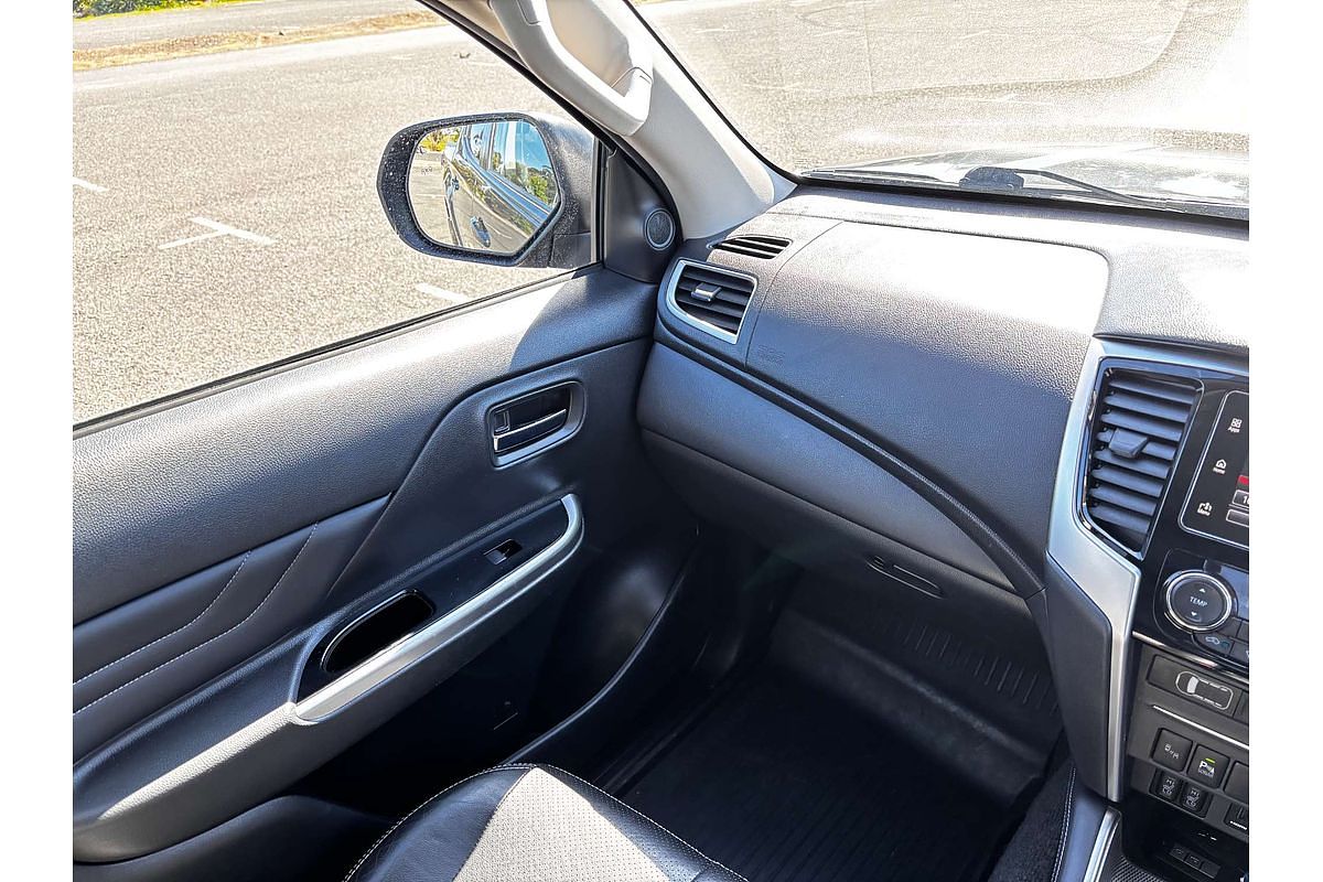 2021 Mitsubishi Triton GSR MR 4X4