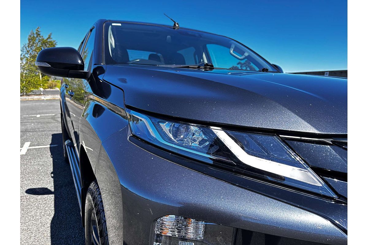 2021 Mitsubishi Triton GSR MR 4X4