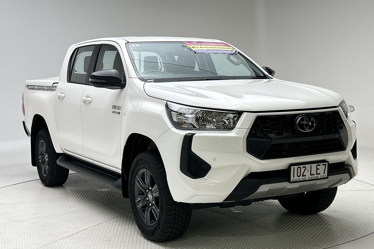 2024 Toyota Hilux SR GUN126R 4X4