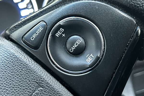 2015 Honda HR-V VTi-S thumb-16