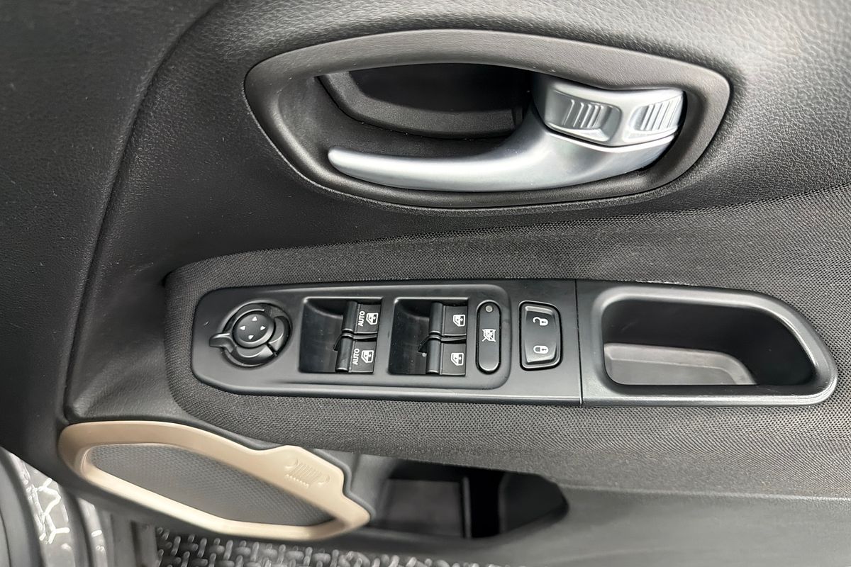 2017 Jeep Renegade Longitude BU