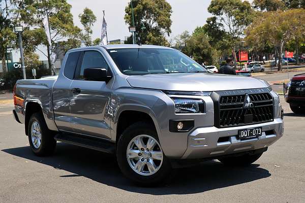 2025 Mitsubishi Triton GLX+ MV 4X4
