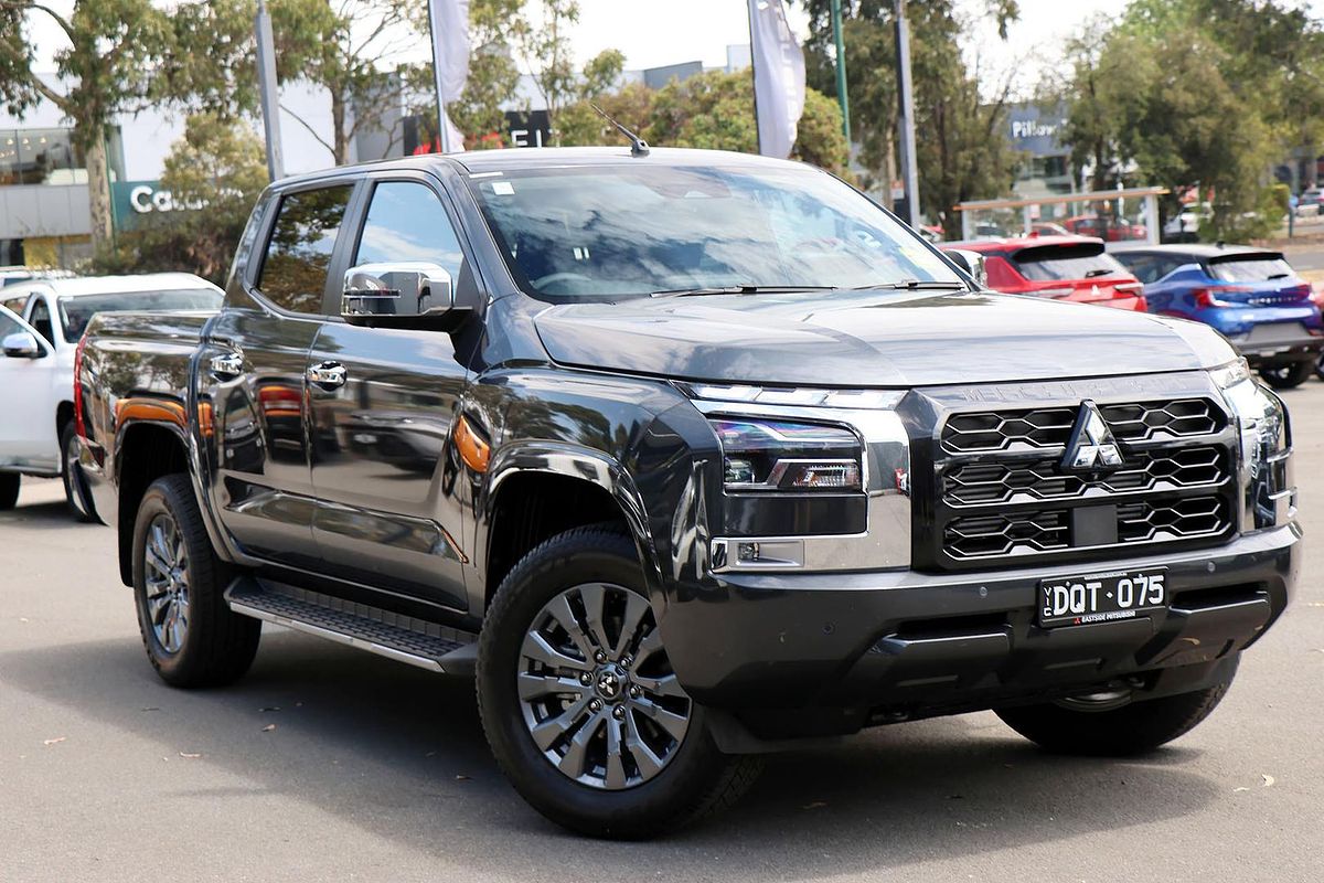 2025 Mitsubishi Triton GLS MV 4X4