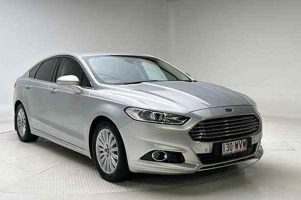 2016 Ford Mondeo Trend MD thumb-0