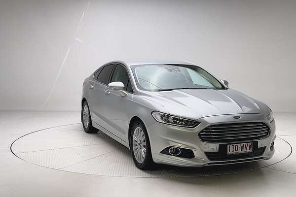 2016 Ford Mondeo Trend MD thumb-4