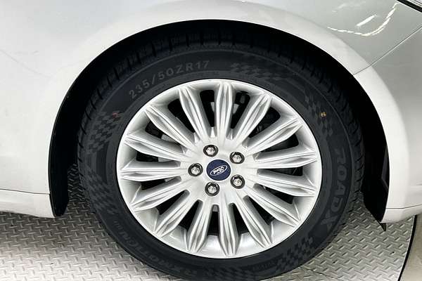 2016 Ford Mondeo Trend MD thumb-9