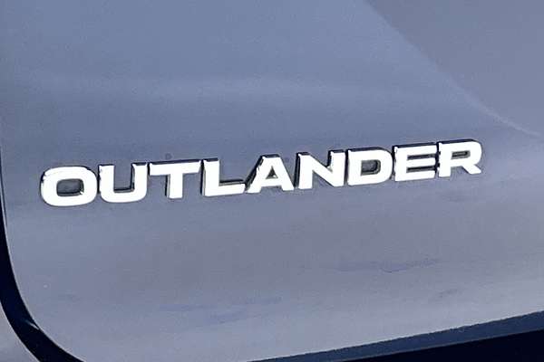 2022 Mitsubishi Outlander LS ZM thumb-21