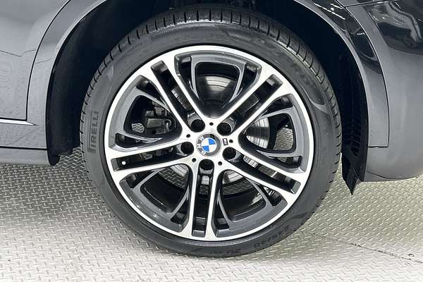 2018 BMW X4 xDrive20d F26 thumb-9