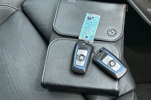 2018 BMW X4 xDrive20d F26 thumb-22