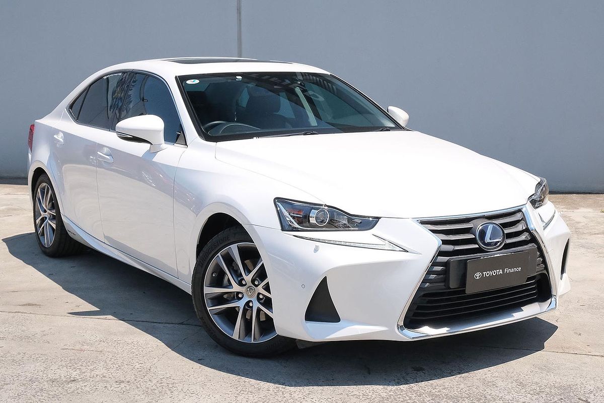 2020 Lexus IS IS300h LUXURY HYBRID AVE30R F