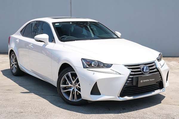 2020 Lexus IS IS300h Luxury AVE30R