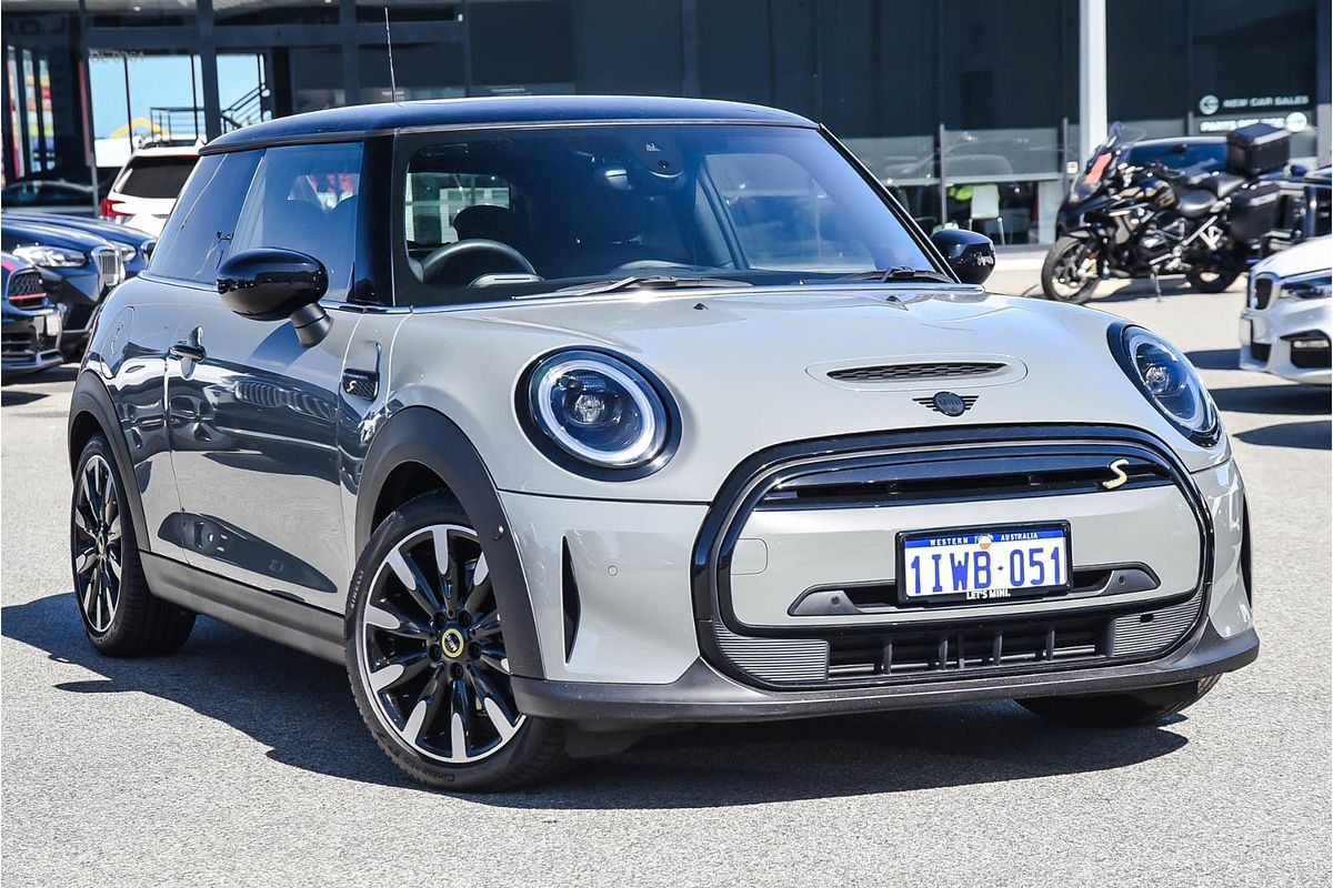 2022 MINI Hatch Cooper SE Classic F56 LCI-2
