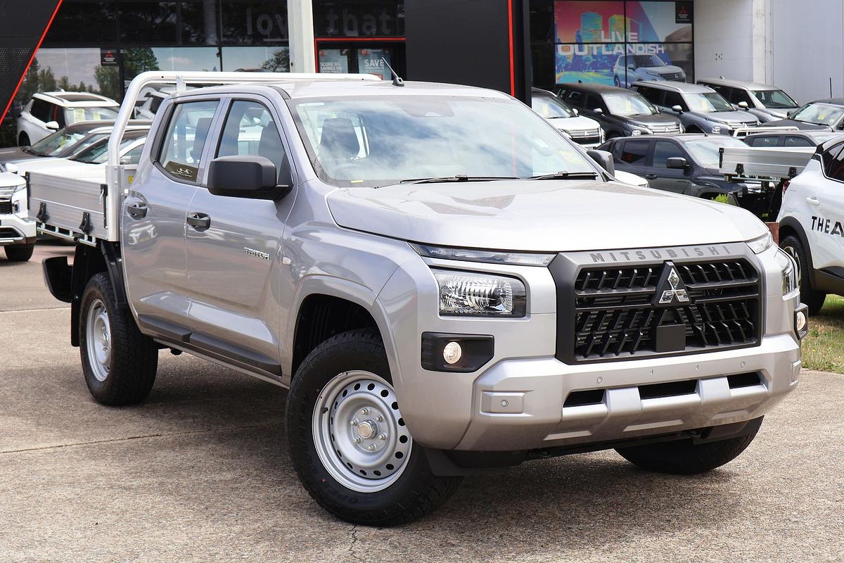 2025 Mitsubishi Triton GLX MV 4X4