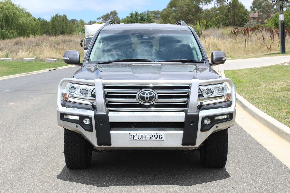 2018 Toyota Landcruiser Sahara VDJ200R