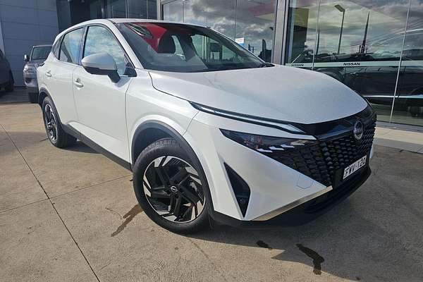 2025 Nissan QASHQAI ST-L J12