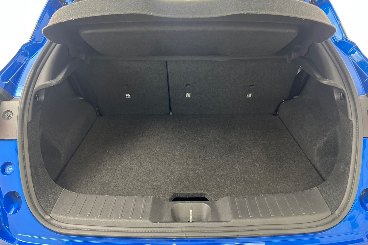 2023 Nissan JUKE ST-L F16