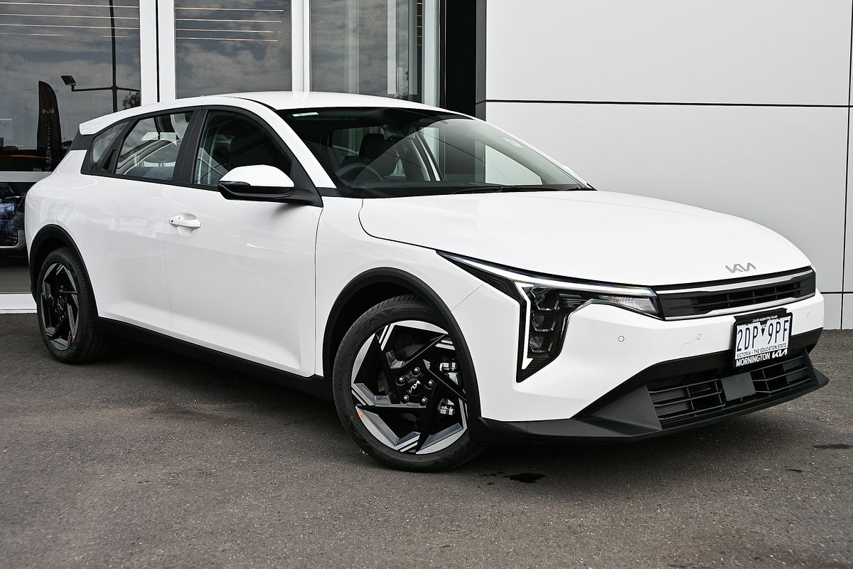 2025 Kia K4 Sport CL4m