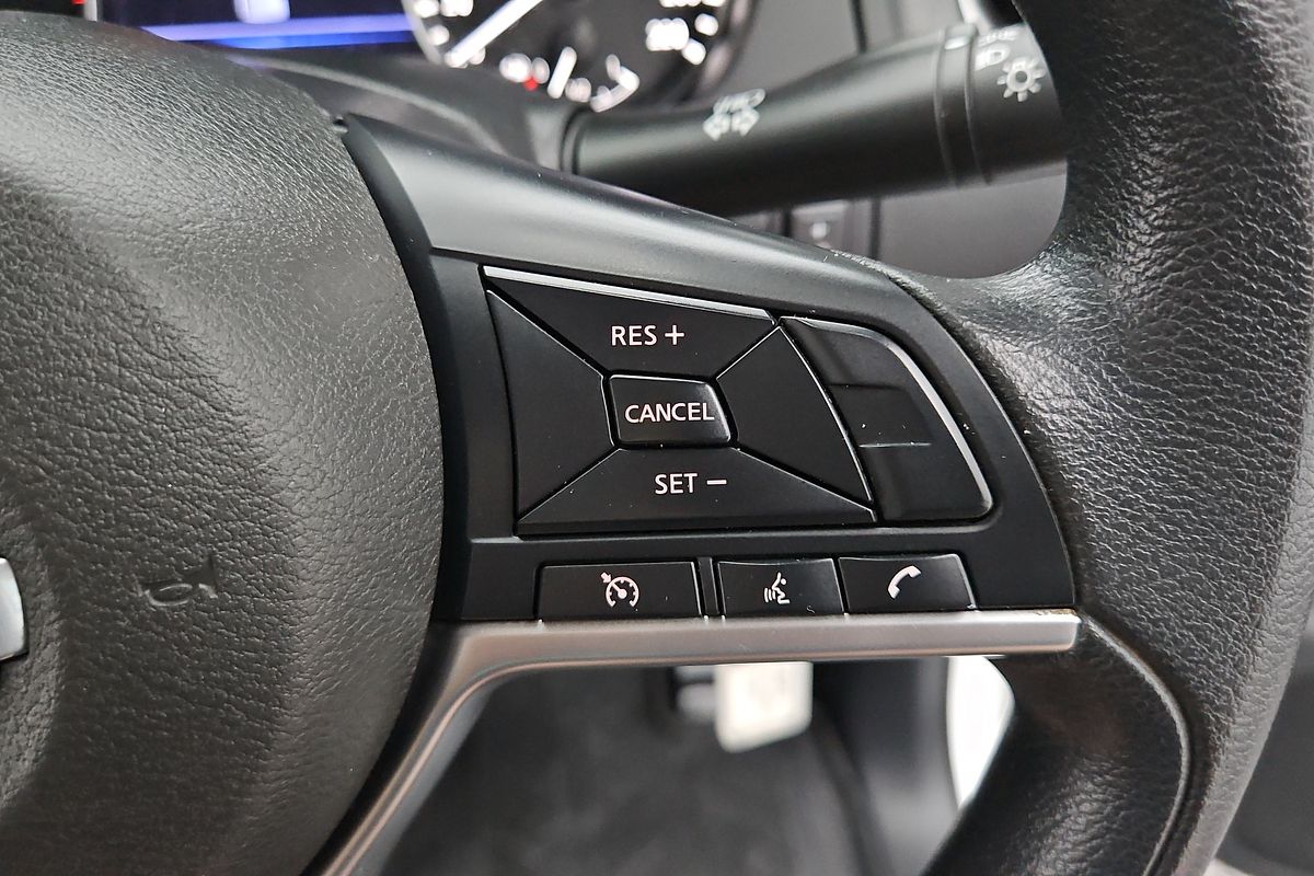 2021 Nissan Navara SL D23 Rear Wheel Drive