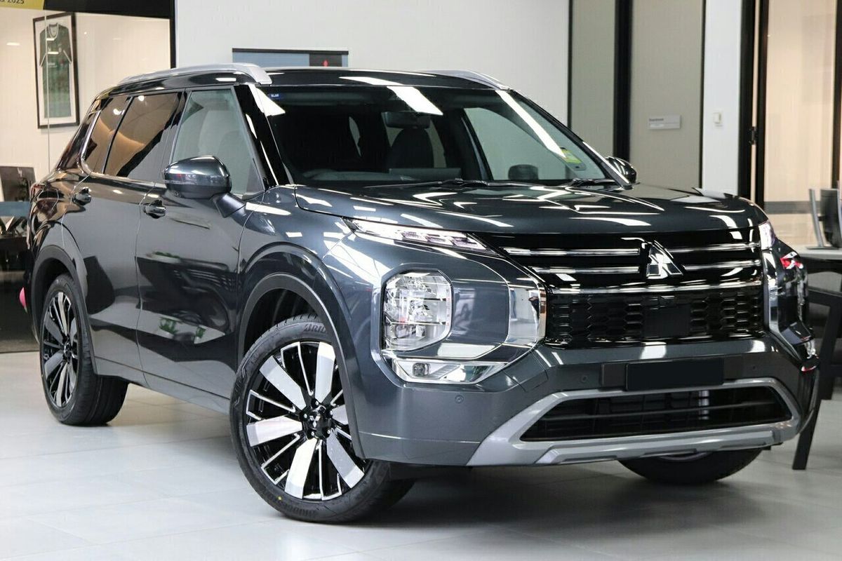 2025 Mitsubishi Outlander Exceed ZM