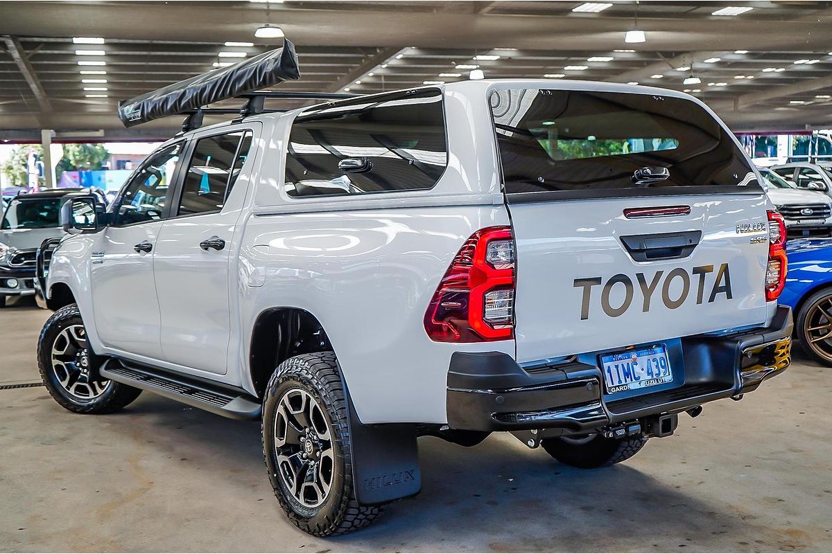 2025 Toyota Hilux SR5 48V GUN227R 4X4