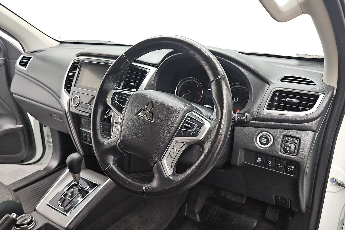 2023 Mitsubishi Triton GLS MR 4X4