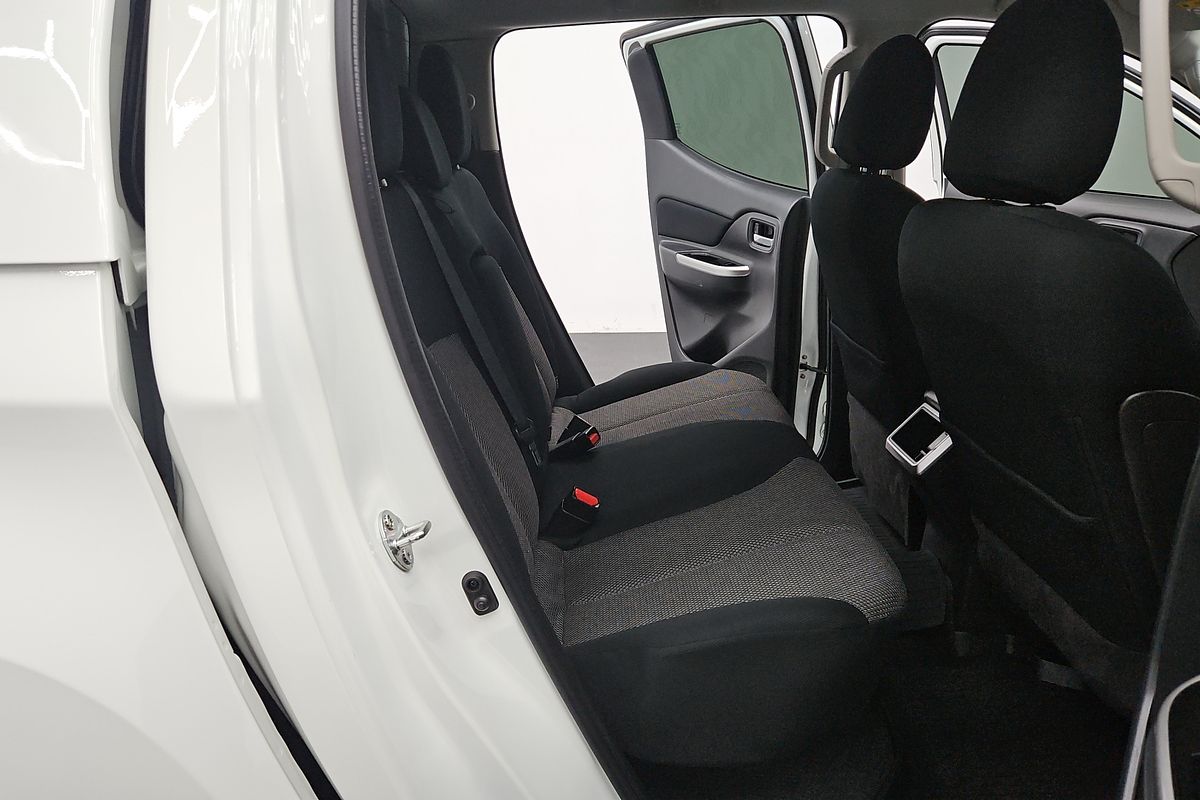 2023 Mitsubishi Triton GLS MR 4X4