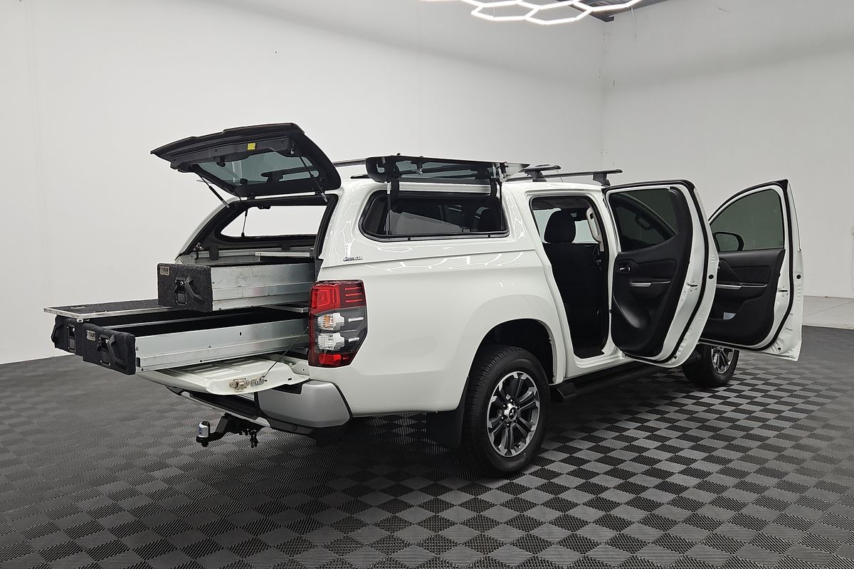 2023 Mitsubishi Triton GLS MR 4X4