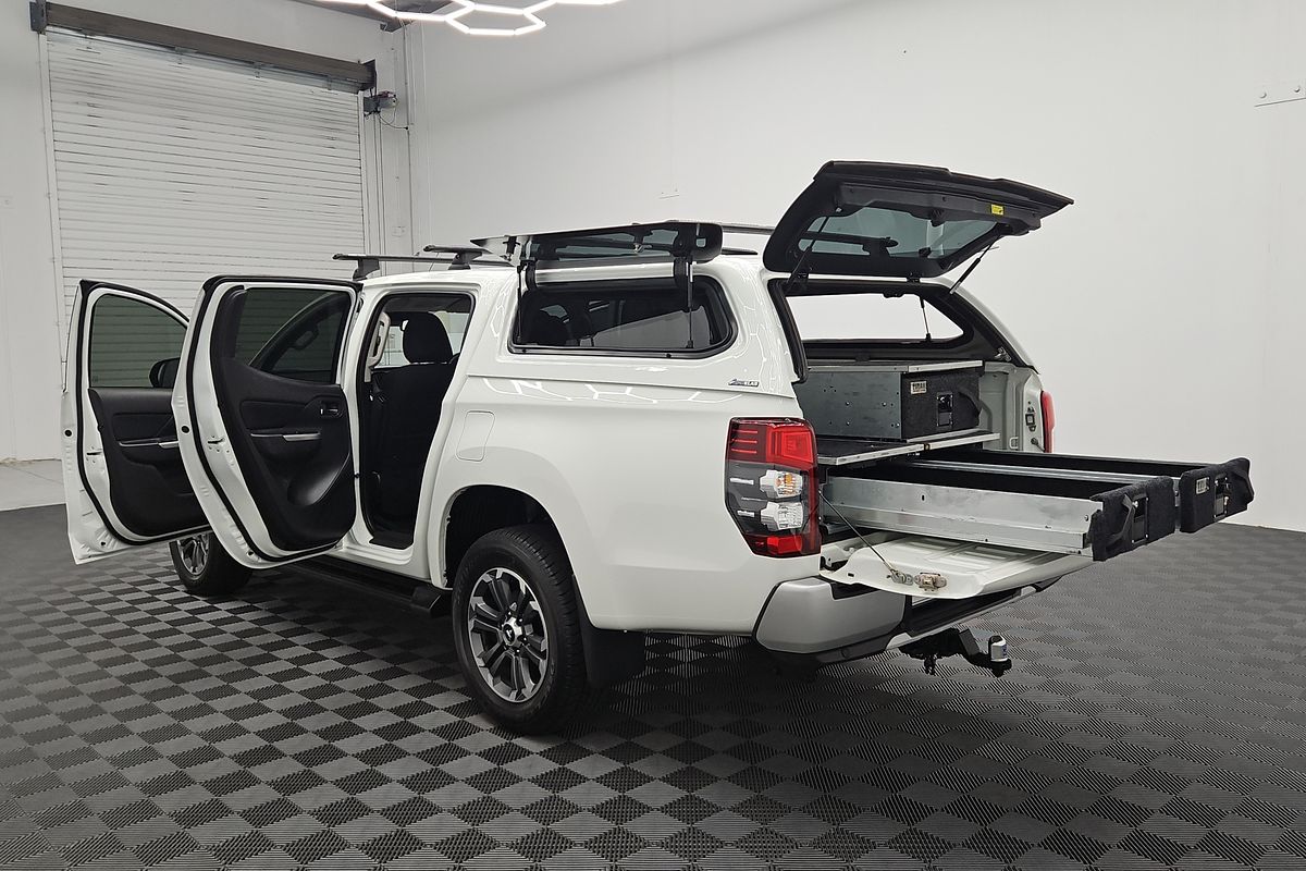 2023 Mitsubishi Triton GLS MR 4X4