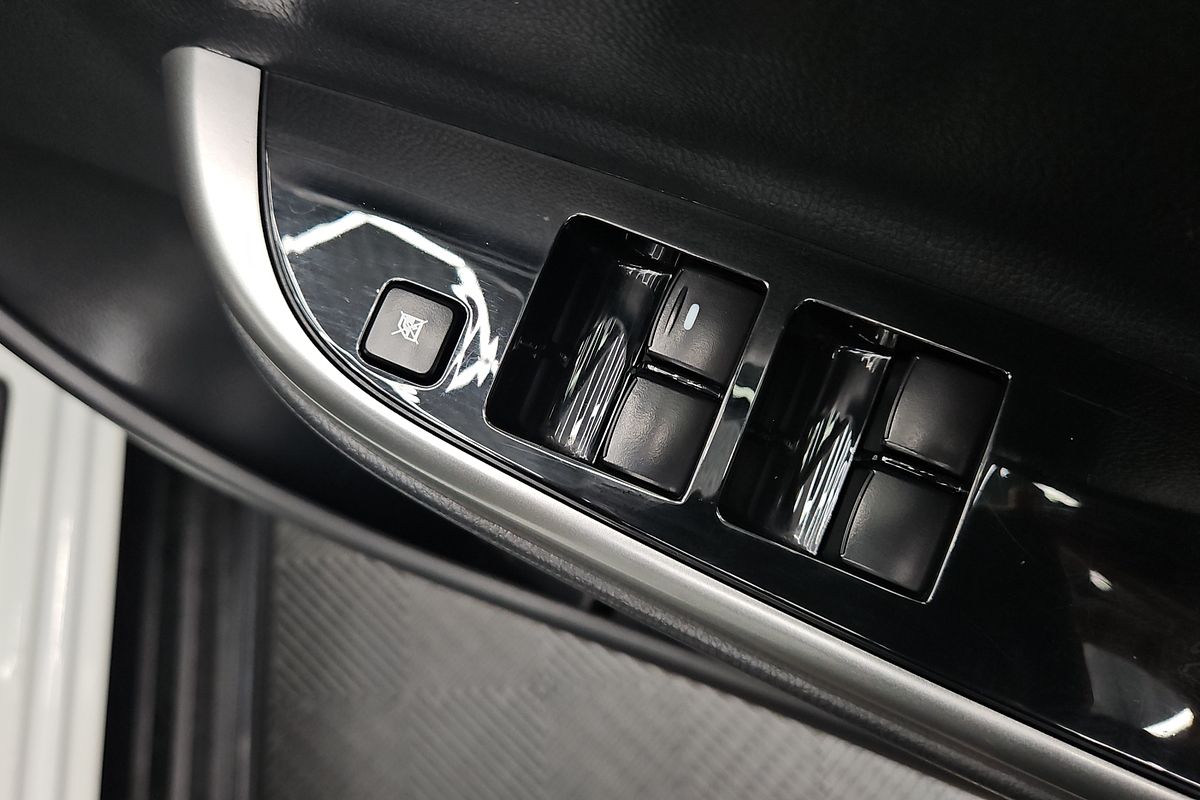 2023 Mitsubishi Triton GLS MR 4X4